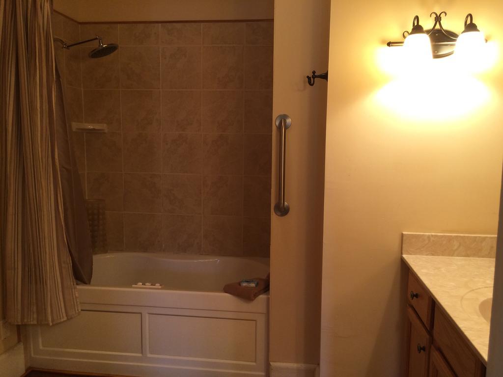Calhoun House Inn & Suites Bryson City Eksteriør bilde